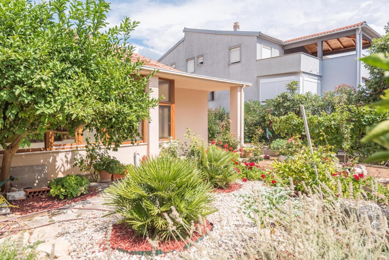 Marica Villa Tkon Exterior foto
